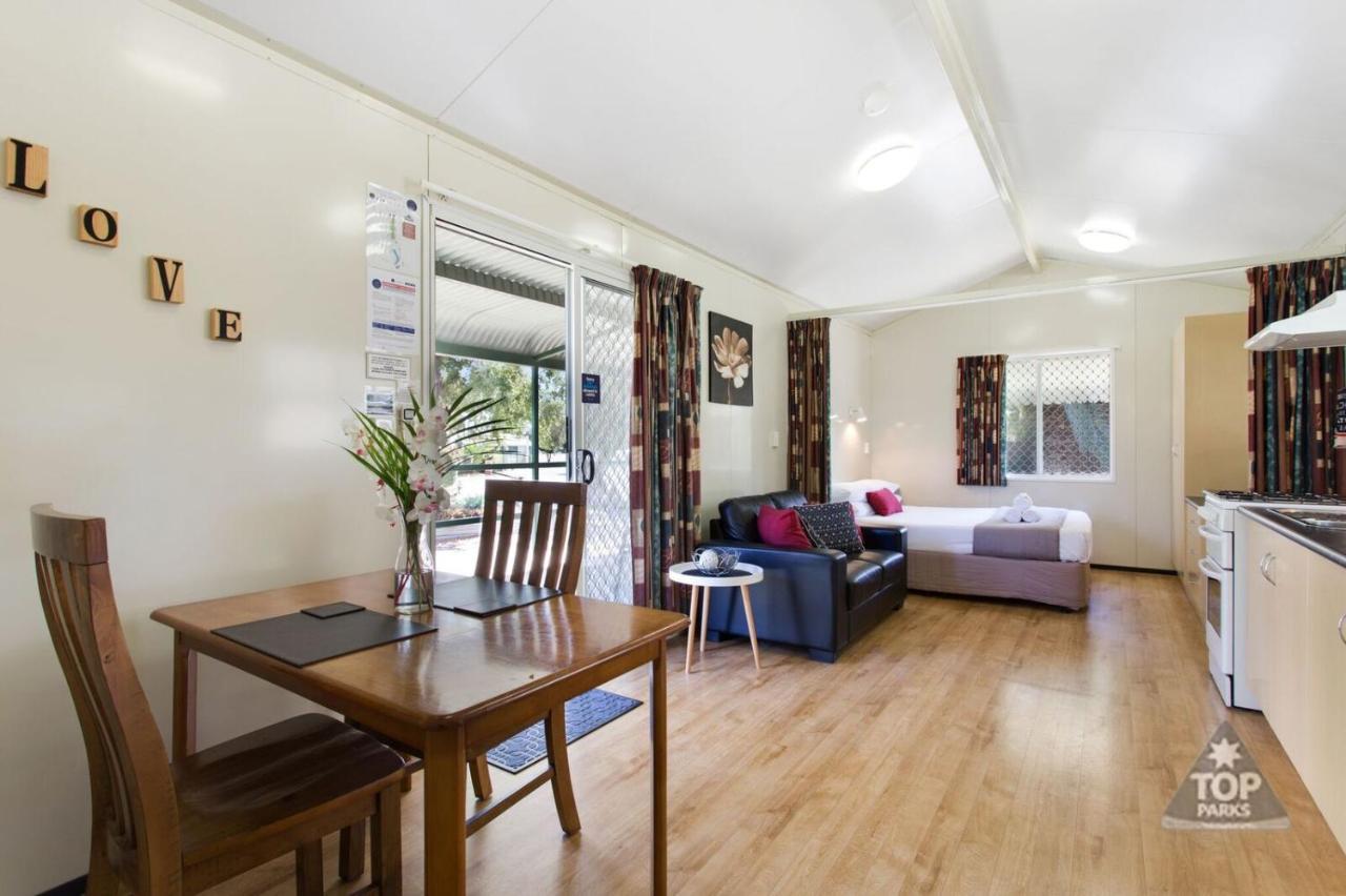 Goondiwindi Holiday Park Extérieur photo